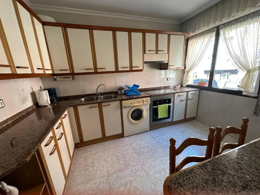 Comodo Y Centrico Apto. En Gijón Kültér fotó